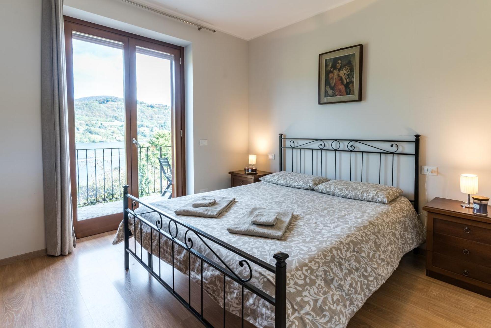 Casa Elsa - Lago D'Orta Орта-Сан-Джулио Экстерьер фото